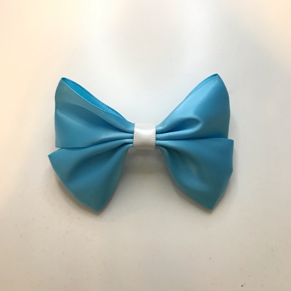 “Wendy Off to Neverland” Handmade Hair Bow